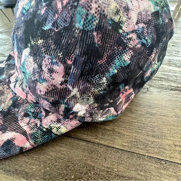 Lululemon Womens Baller Run Hat Dappled Daze Multi Print Running Athletic - Picture 3 of 5